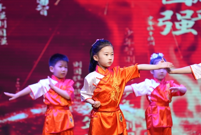 武术 (5) 武术 (5)